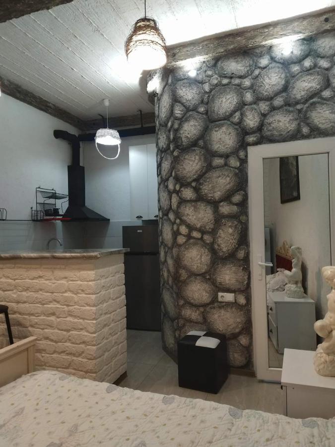 4 Chocolate Apartments In Old Tiflis Exterior foto