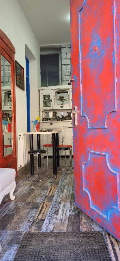 4 Chocolate Apartments In Old Tiflis Exterior foto