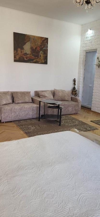 4 Chocolate Apartments In Old Tiflis Exterior foto