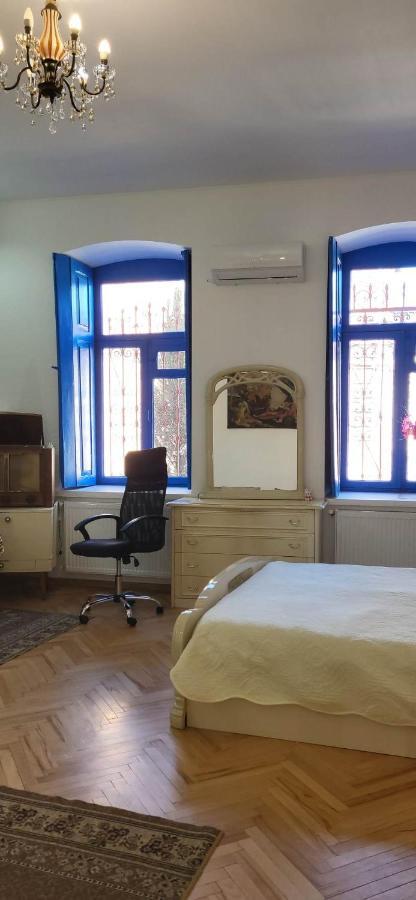 4 Chocolate Apartments In Old Tiflis Exterior foto