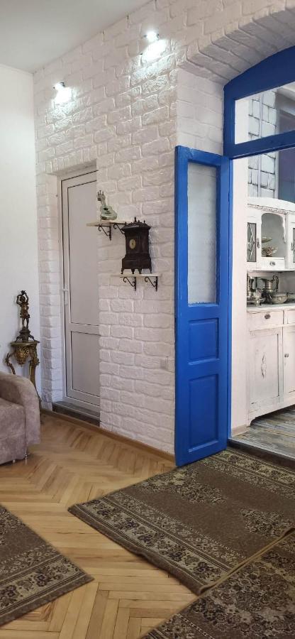 4 Chocolate Apartments In Old Tiflis Exterior foto